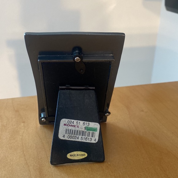 NWT Picture frame with stand Me and My Friends - Picture 6 of 8